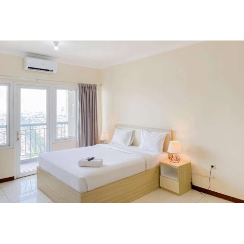 Good Studio (No Kitchen) Grand Palace Kemayoran Apartment By Travelio
