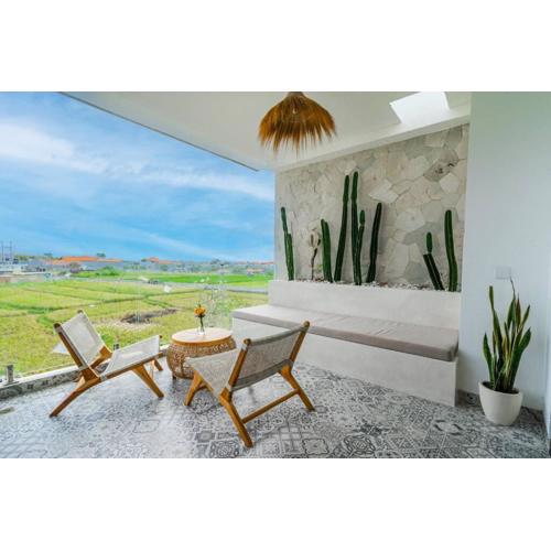 Gorgeous 3 beds in Canggu with ricefields view
