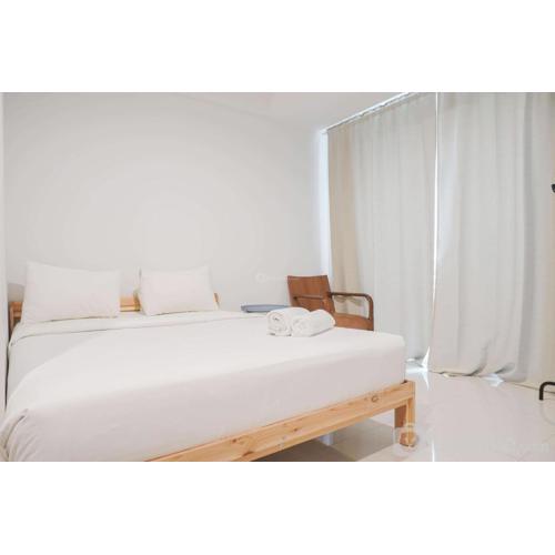 Gorgeous and Cozy Studio at West Vista Apartment By Travelio