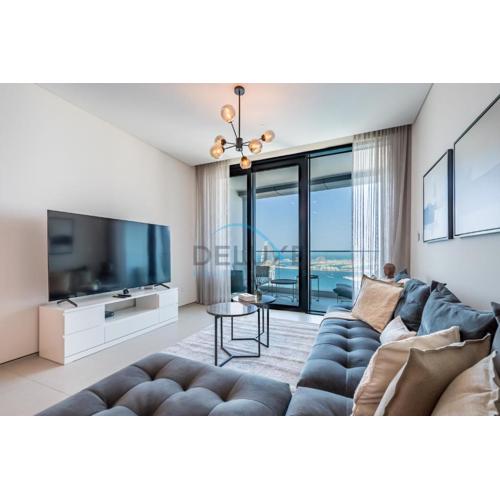 Grand 3BR Aparment at The Address Residences in JBR by Deluxe Holiday Homes