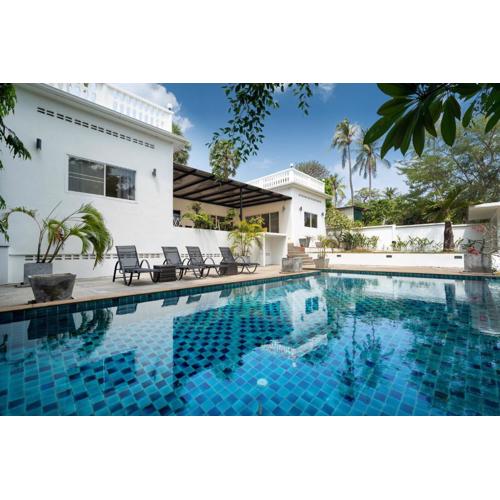 Grand 5BR Pool Villa Sea la Vie