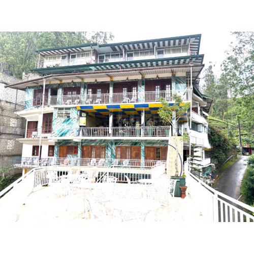Grand adamspeak hotel & restaurant