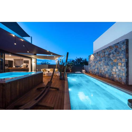 Grand Ānaya II - Luxury 5br Villa - 2x Pools & Jacuzzi - Cinema Room