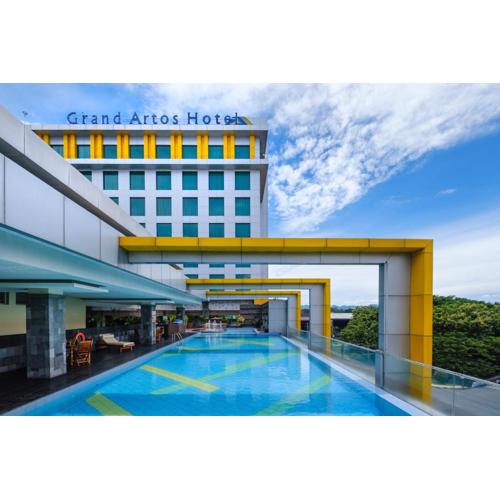 Grand Artos Hotel & Convention