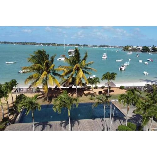 Grand Baie Villa des amis sur la plage.