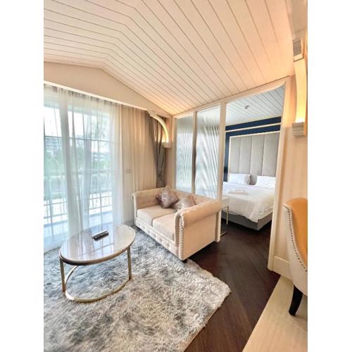 Grand Florida Beachfront Resort Jomtien Pattaya