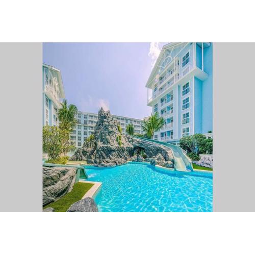 Grand florida Poolview-1BR-Step to jomtien beach