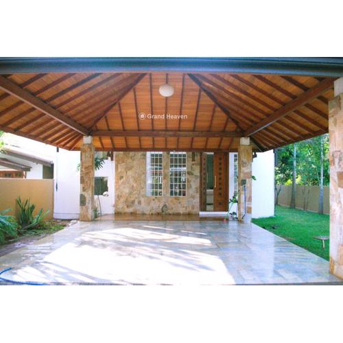 Grand Haven Luxury Villa