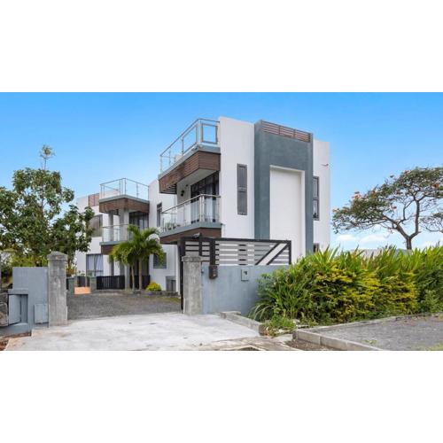 Grand Lémuria by First Grand Stays - Luxury 3BR Villa with Private Pool