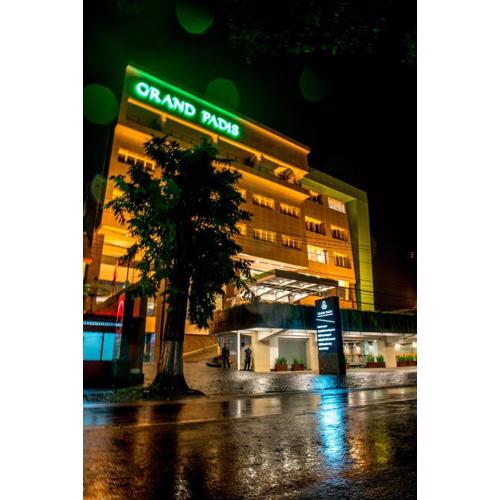 Grand Padis Hotel