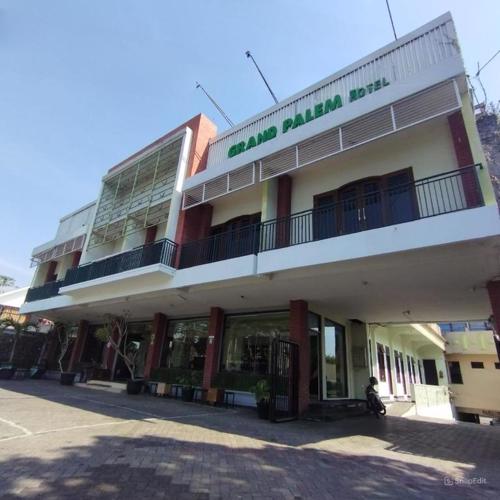 Grand Palem Hotel