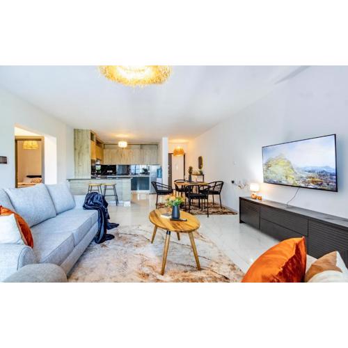 Grand Premiere 2 Bedroom Apartment