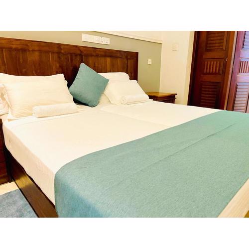 Grand Rockland Hotel