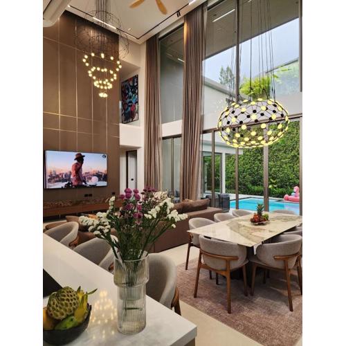 Grand View Lagoon Private Villa