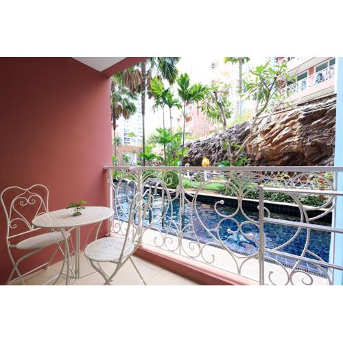 Grande Caribbean - 1-BR-Apartment, Own Pool Access