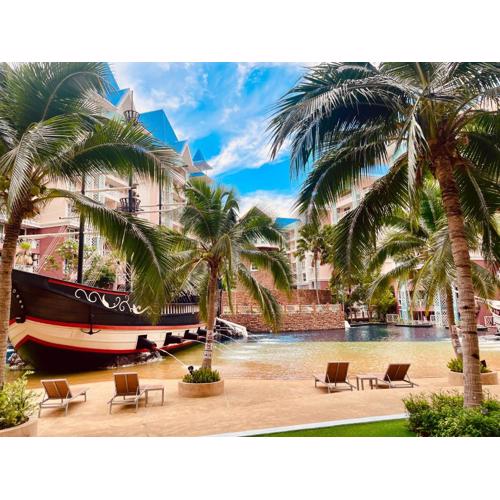 Grande Caribbean Resort 2-Bedroom Suite