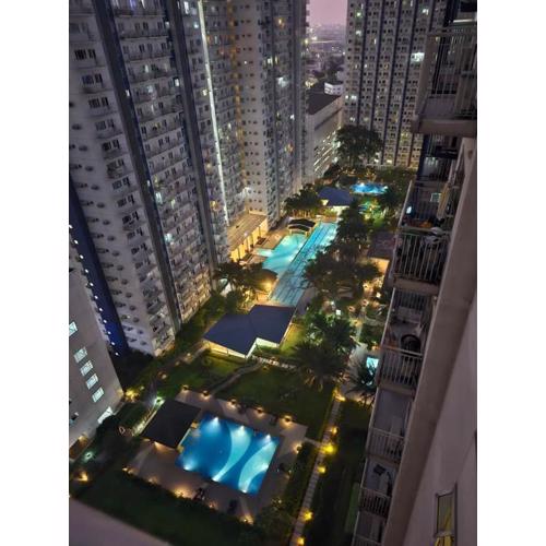 Grass Residences Staycation