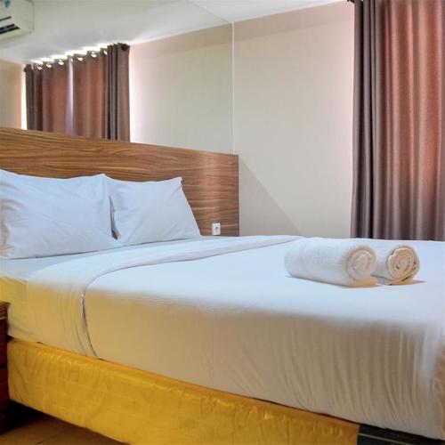 Great Location 2BR Maple Park Sunter Apartment By Travelio