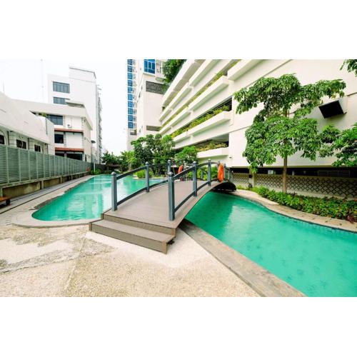 Great Location and Comfy 1BR Apartment at Capitol Park Residence By Travelio