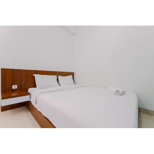 Great Location and Comfy 2BR Transpark Cibubur Apartment By Travelio