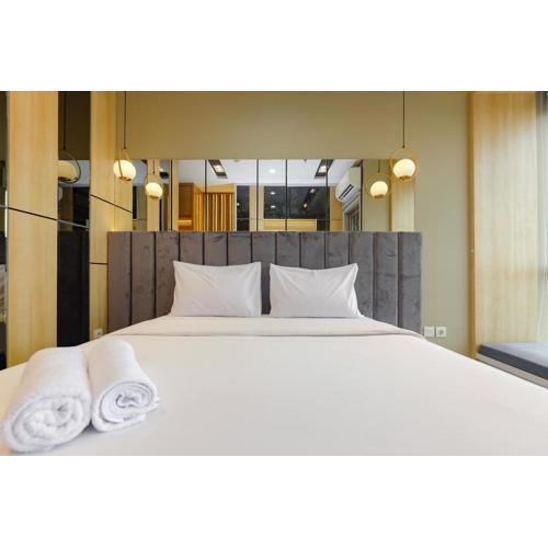 Great Location Studio at The Newton Ciputra World 2 Apartment By Travelio