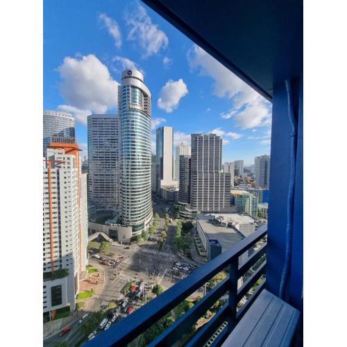 Great View 1 BR Condo in Makati near Trident Tower