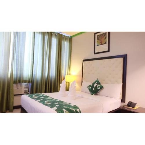 GREEN BANANA BUSINESS HOTEL