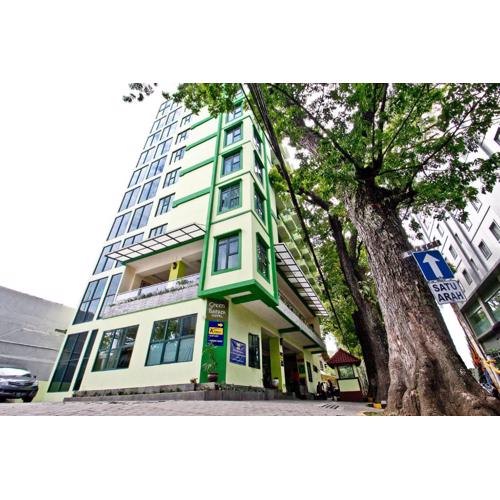 Green Batara Hotel