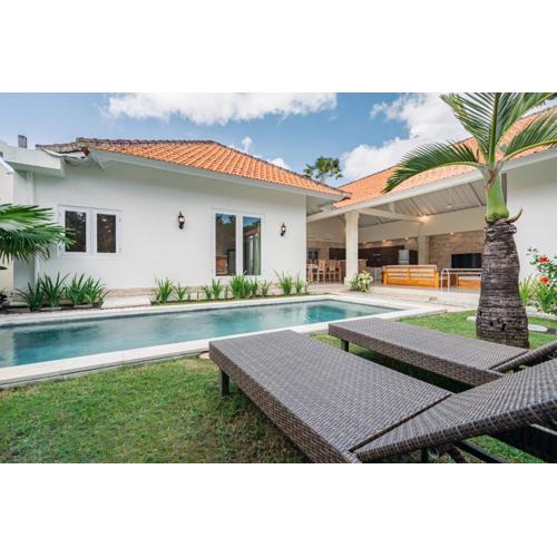 Green Garden Seminyak Villa