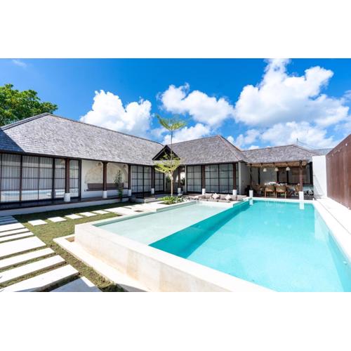 Green Jimbaran Bay Villa