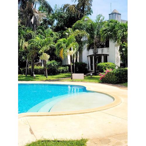 Green Malindi Apartments by RevSerene