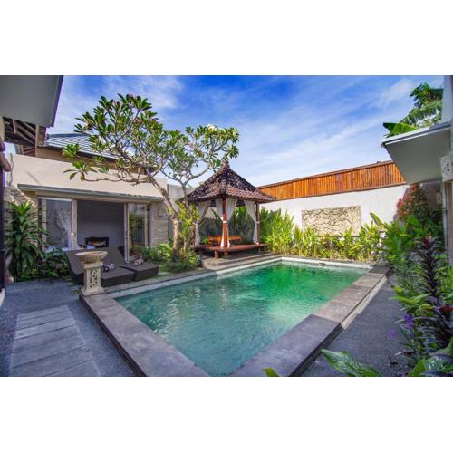 Green Selukat Corner Villa