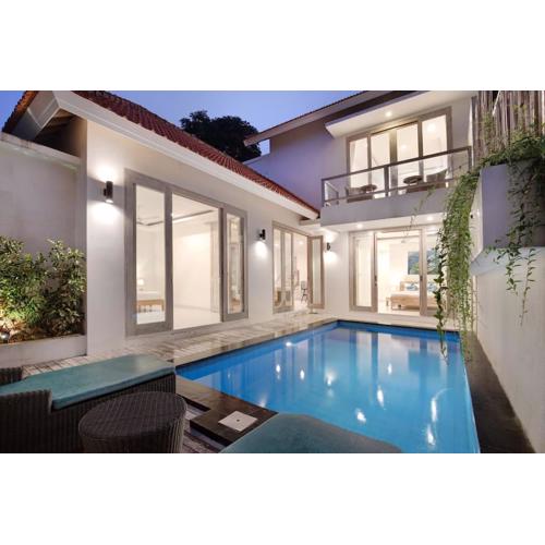 Green Villa B, near new 3 bedroom villa with pool.