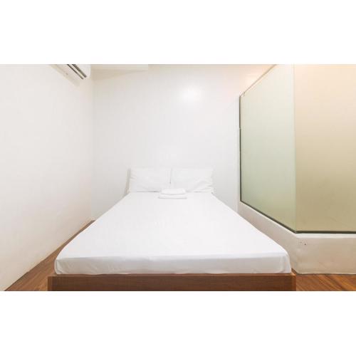 GREN PLACE near Baclaran Airport Road by RedDoorz