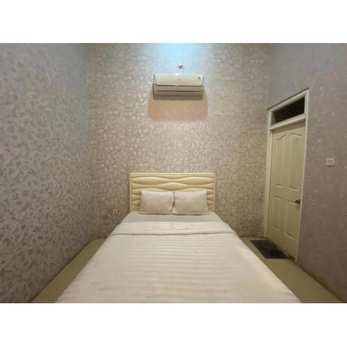 Griya RW Family Guest House Redpartner