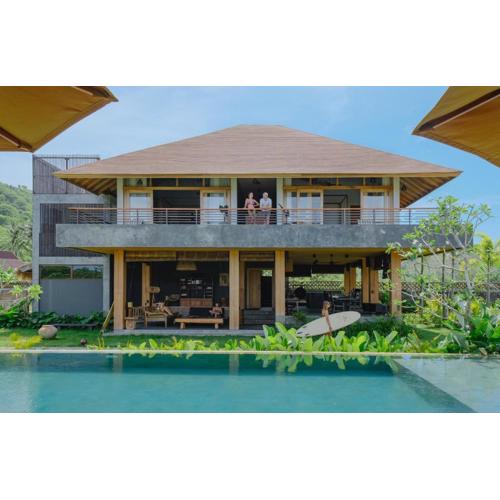 Gudea Living Villa Surfer Dream Retreat Areguling Beach