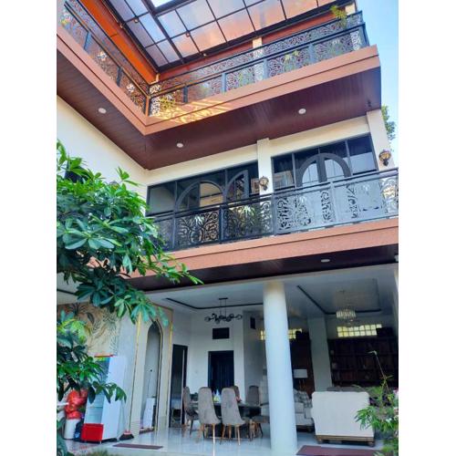 Guest House Adiwinoto