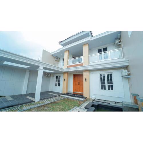 Guest House Jogja Lempongsari