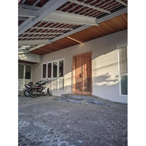 Guest House Teras Djoyo