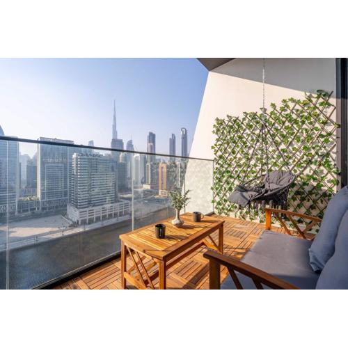 GuestReady - Lux home with skyline view