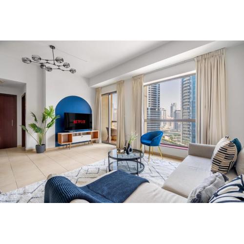 GuestReady - Luxurious Marina view residence