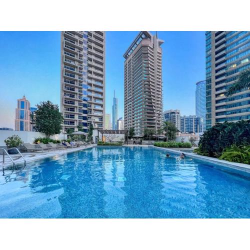 GuestReady - Stylish Dubai Marina studio