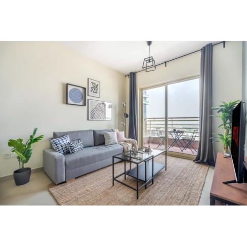 GuestReady Holiday Homes - Uptown Views in JLT