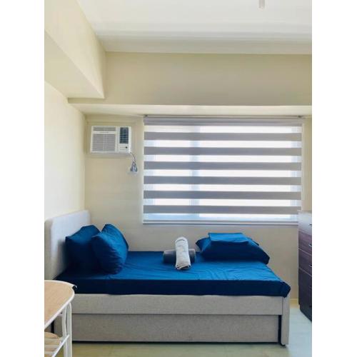 * *H2 Modern City Condo