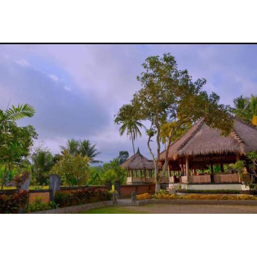 Hakiki Inn Bungalows