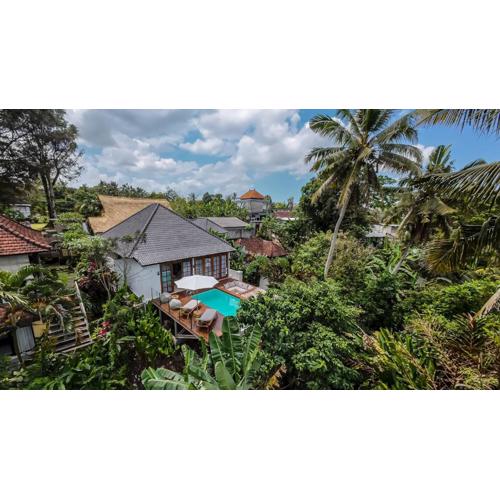 Hanging Gardens Villa by EVDEkimi - Elegant 3BR Jungle oasis with Hammock - Long stay extras