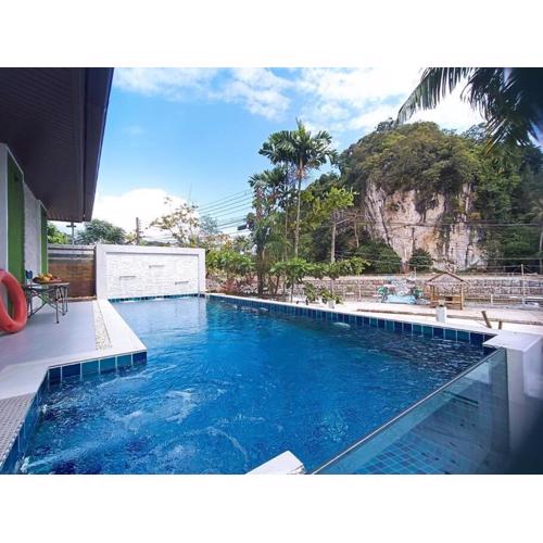 Happiness accommodation with the group or family