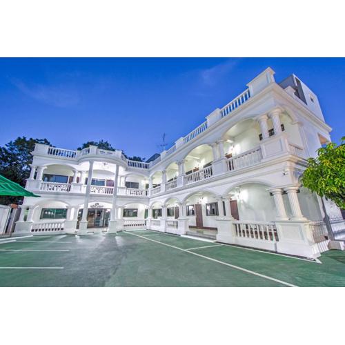 Happiness Guesthouse