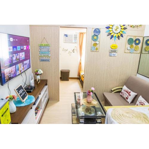 Happy Hans Place in Trees Residences