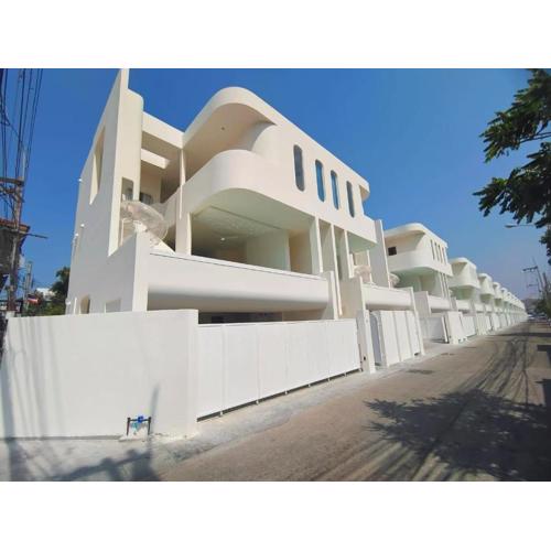 Happy House 芭提雅开心居